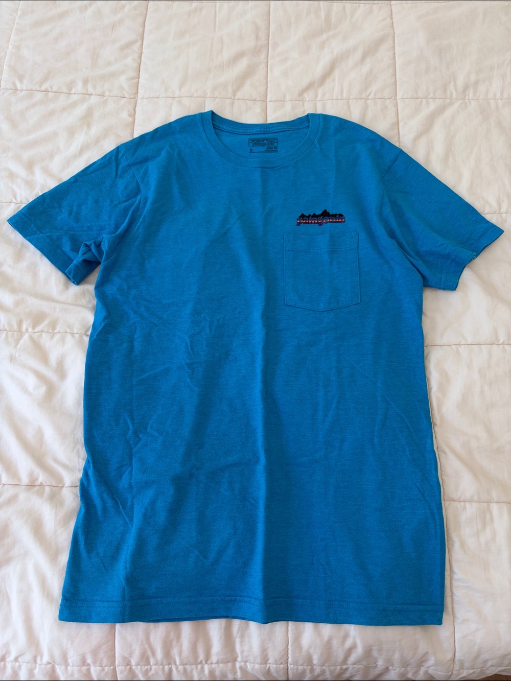 Patagonia Men's Blue Pocket slim T‑Shirt